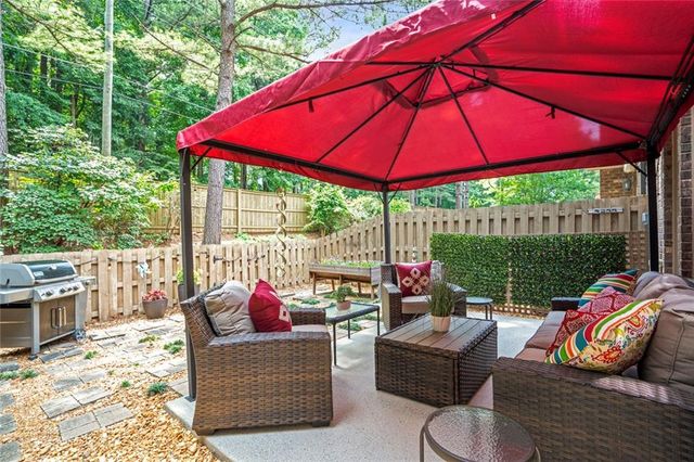 3344 Chestnut Woods Circle, Atlanta, GA 30340