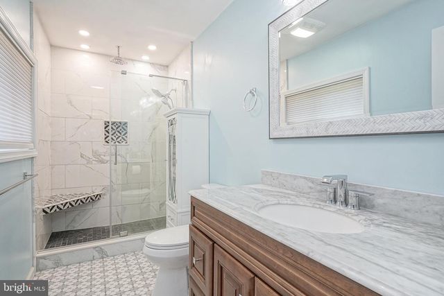 226 N MAIN ST, Mullica Hill, NJ 08062