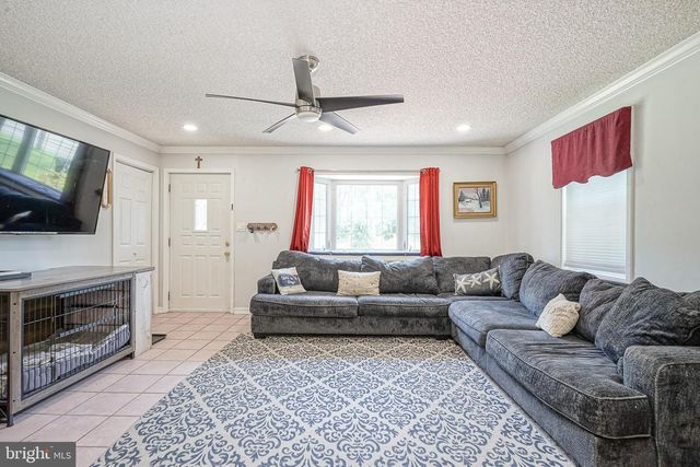 226 N MAIN ST, Mullica Hill, NJ 08062