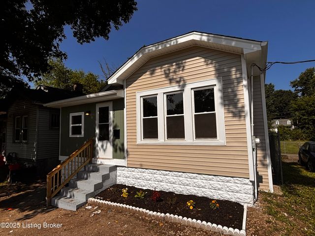 220 N 39th St, Louisville, KY 40212