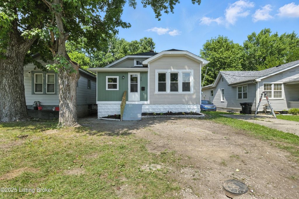220 N 39th St, Louisville, KY 40212