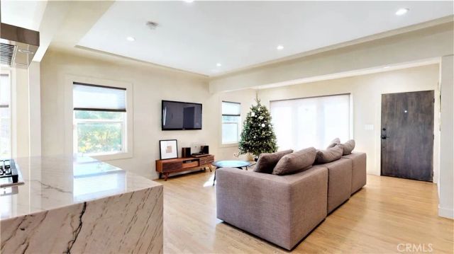 1225 Colorado, Los Angeles, CA 90041