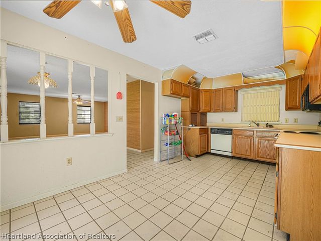 4814 Coco Palm Drive, Sebring, FL 33870