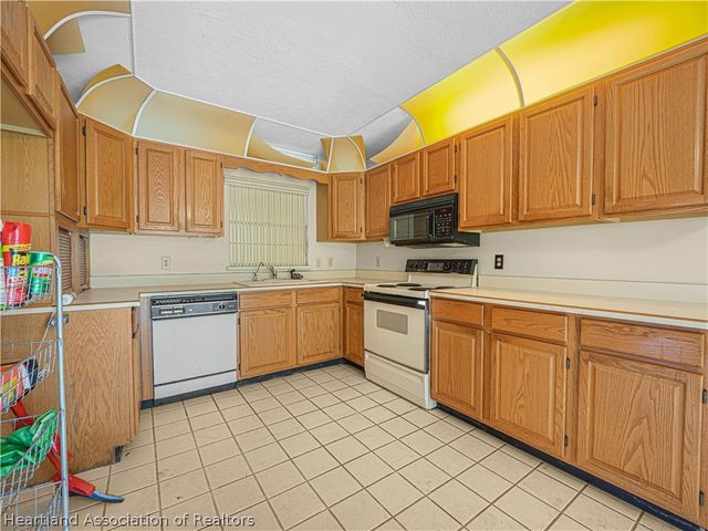 4814 Coco Palm Drive, Sebring, FL 33870