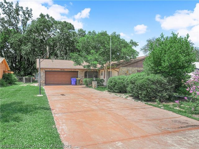 4814 Coco Palm Drive, Sebring, FL 33870