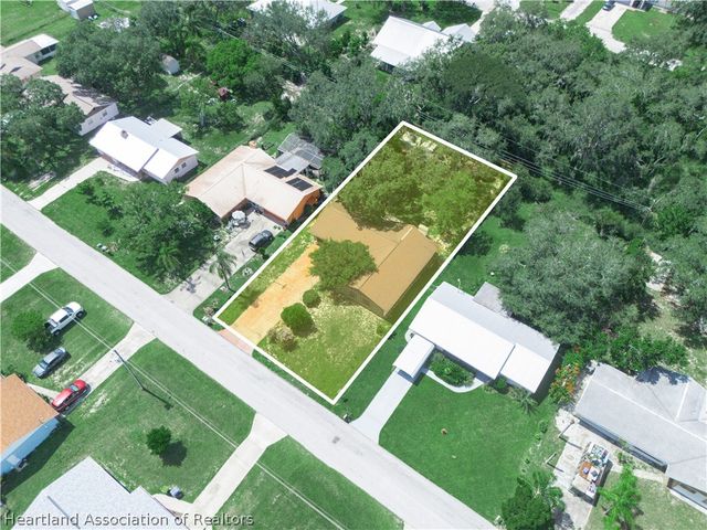 4814 Coco Palm Drive, Sebring, FL 33870
