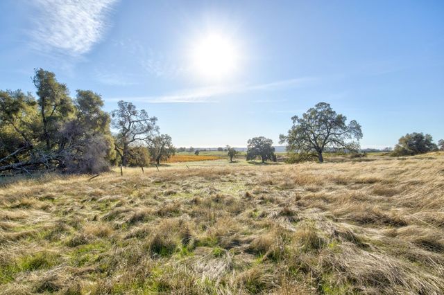 11120 Courier Rd, Plymouth, CA 95669