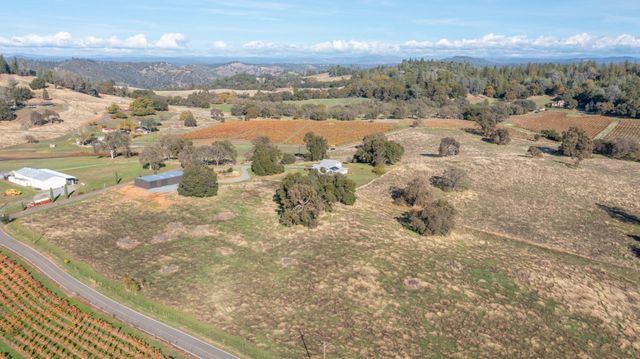 11120 Courier Rd, Plymouth, CA 95669