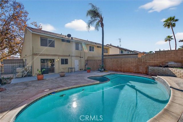 6930 Kern, Jurupa Valley, CA 92509