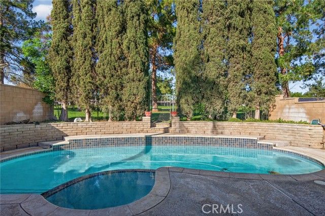 6930 Kern, Jurupa Valley, CA 92509