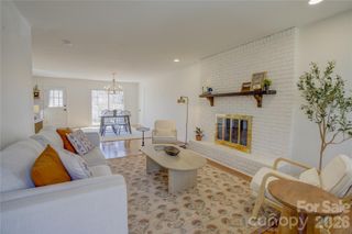 21 Kilkenny Drive, Asheville, NC 28806