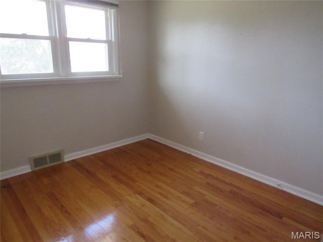 1090 Lindsay Lane, Florissant, MO 63031