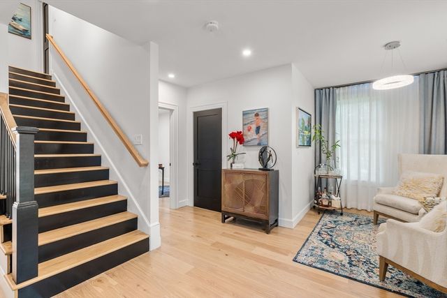 295 Gardner St, Hingham, MA 02043