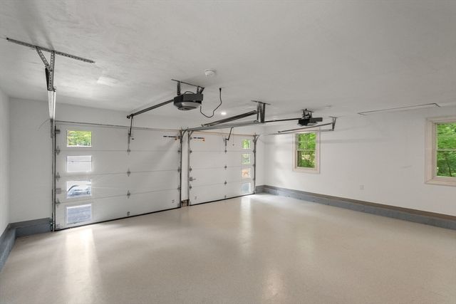 295 Gardner St, Hingham, MA 02043