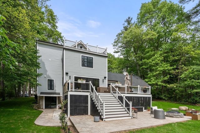 295 Gardner St, Hingham, MA 02043