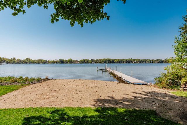 329 S Golden Lake ROAD, Summit, WI 53066