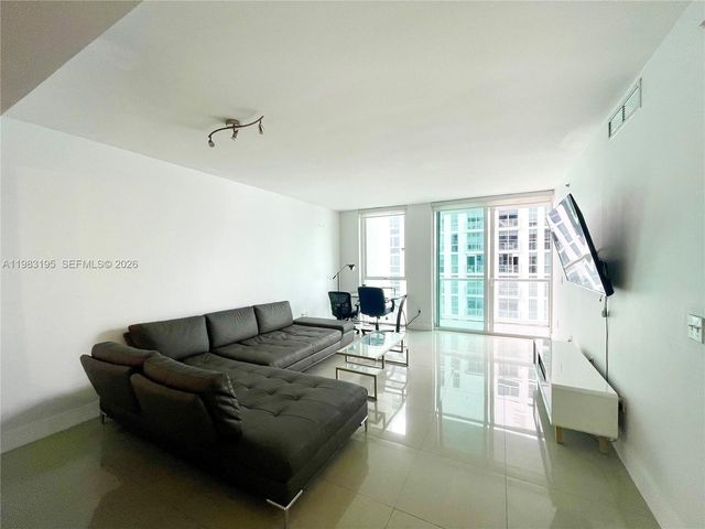 253 NE 2nd St 2506, Miami, FL 33132