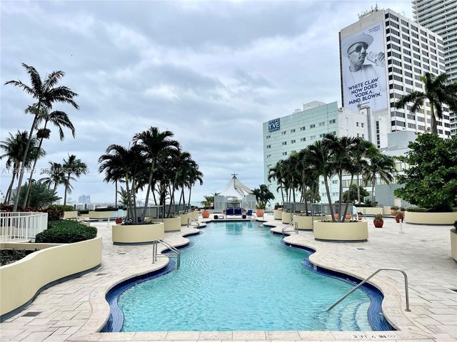 253 NE 2nd St 2506, Miami, FL 33132