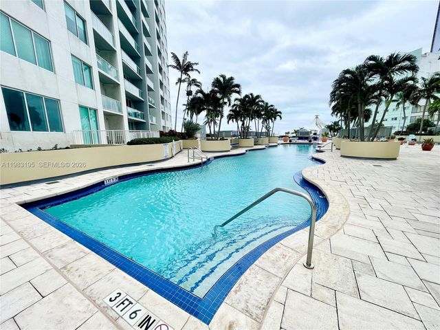 253 NE 2nd St 2506, Miami, FL 33132