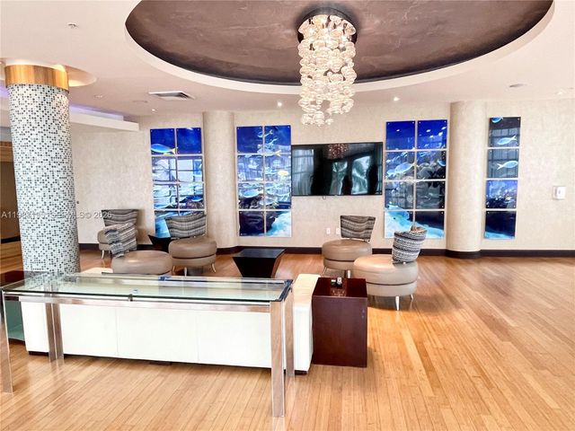 253 NE 2nd St 2506, Miami, FL 33132