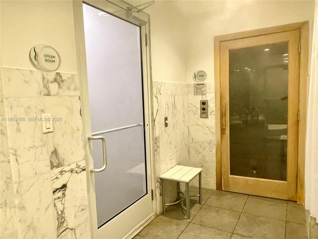 253 NE 2nd St 2506, Miami, FL 33132