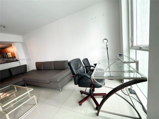 253 NE 2nd St 2506, Miami, FL 33132