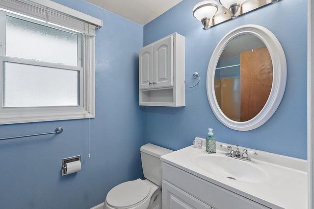 2589 VAN BEEK ROAD, Green Bay, WI 54311