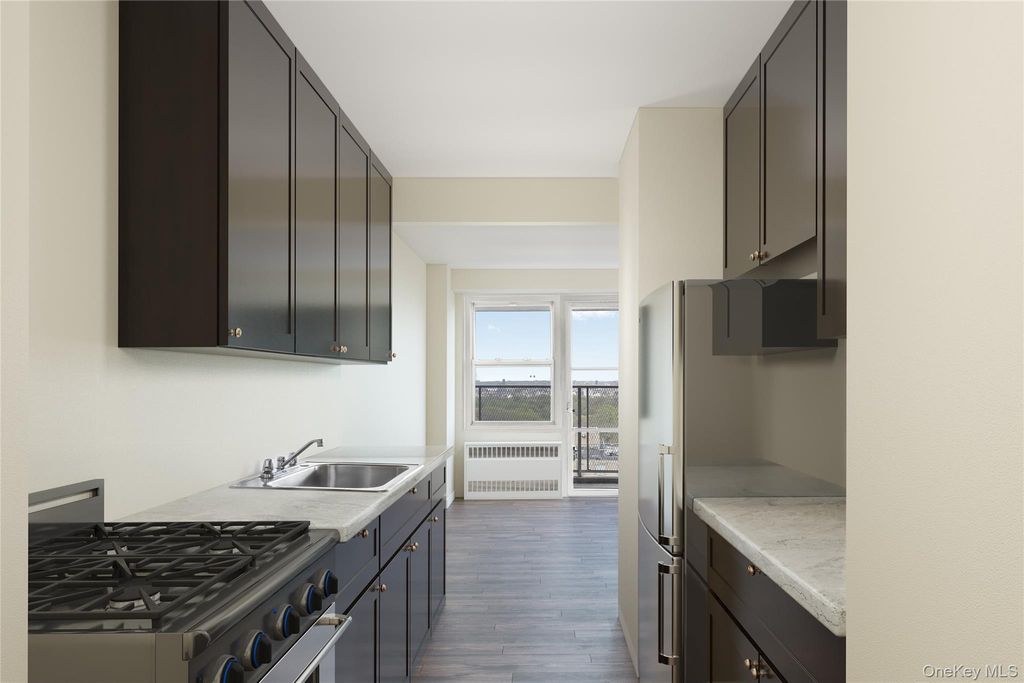 2550 Olinville Avenue 14E, Bronx, NY 10467 — exterior