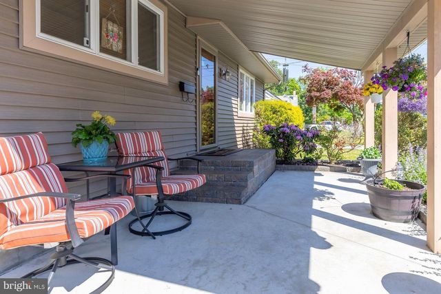 515 GRISCOM DR, Woodbury, NJ 08096