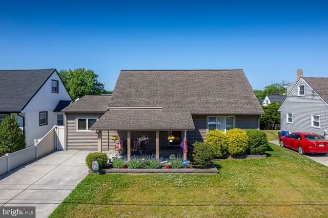 515 GRISCOM DR, Woodbury, NJ 08096