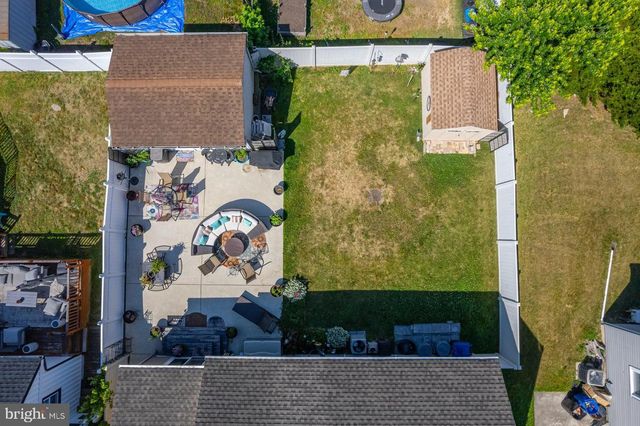 515 GRISCOM DR, Woodbury, NJ 08096