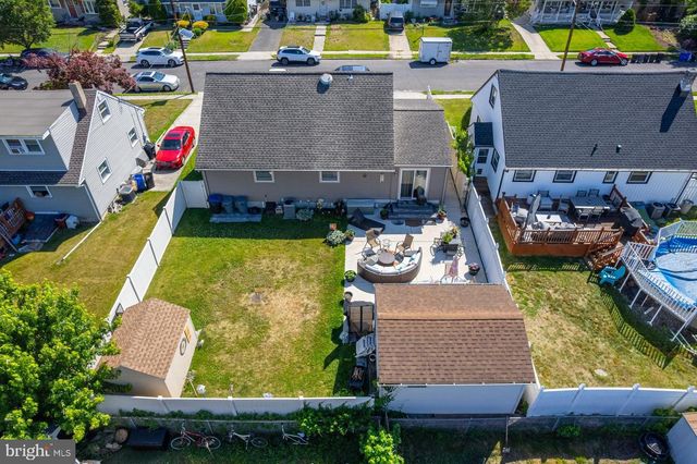 515 GRISCOM DR, Woodbury, NJ 08096