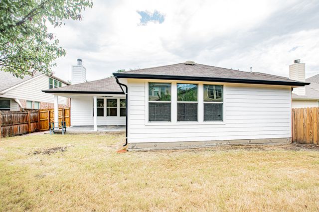 1505 Kittyhawk Drive, Little Elm, TX 75068