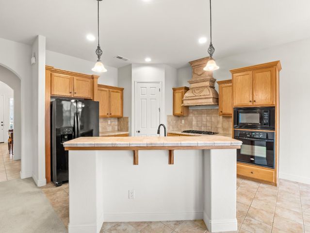 6944 W Wrenwood Lane, Fresno, CA 93723