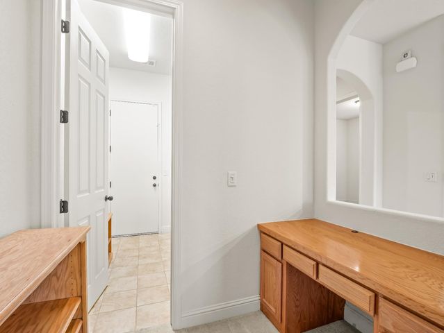 6944 W Wrenwood Lane, Fresno, CA 93723