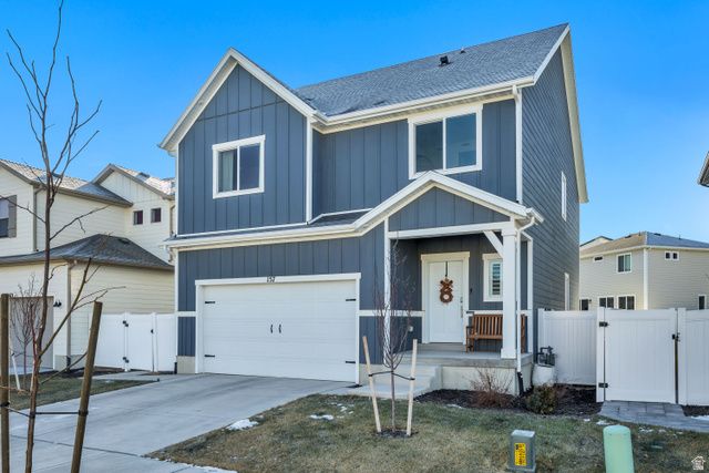 157 E PARADE AVE, Saratoga Springs, UT 84045