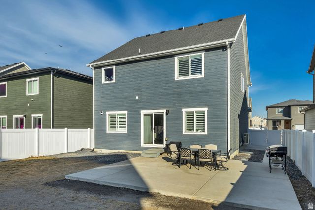 157 E PARADE AVE, Saratoga Springs, UT 84045