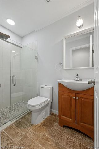3776 Highland Drive, Troy, MI 48083