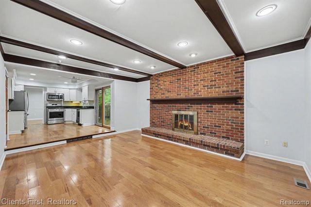 3776 Highland Drive, Troy, MI 48083
