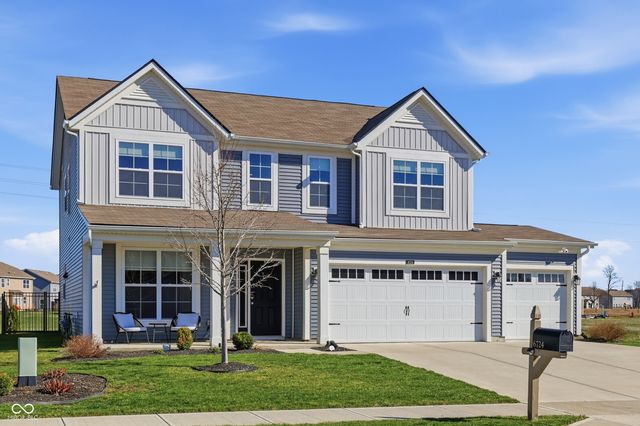 6724 Red Barn Drive, Whitestown, IN 46075