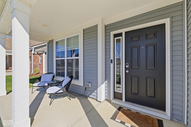 6724 Red Barn Drive, Whitestown, IN 46075