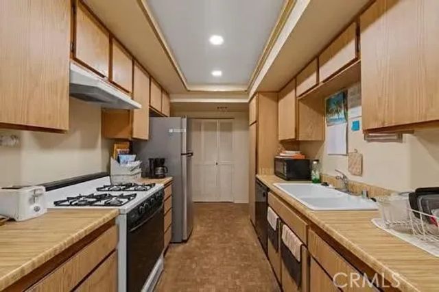 3138 Little Mountain Drive A, San Bernardino, CA 92405