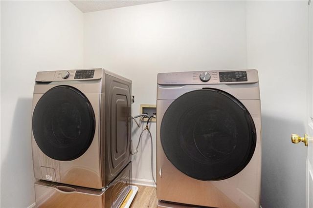 3962 Brockett Walk, Tucker, GA 30084