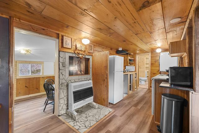 90 19th Street, Ellijay, GA 30540