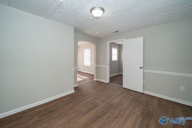 202 Oak Street, Athens, AL 35611