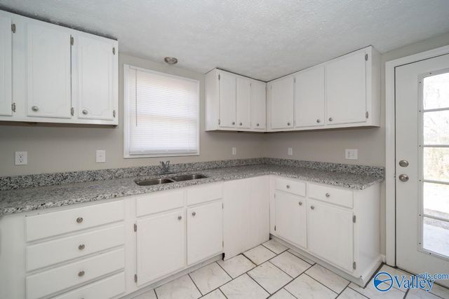 202 Oak Street, Athens, AL 35611