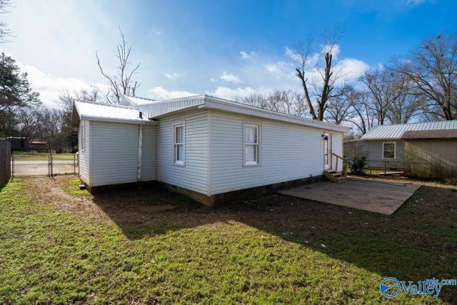 202 Oak Street, Athens, AL 35611