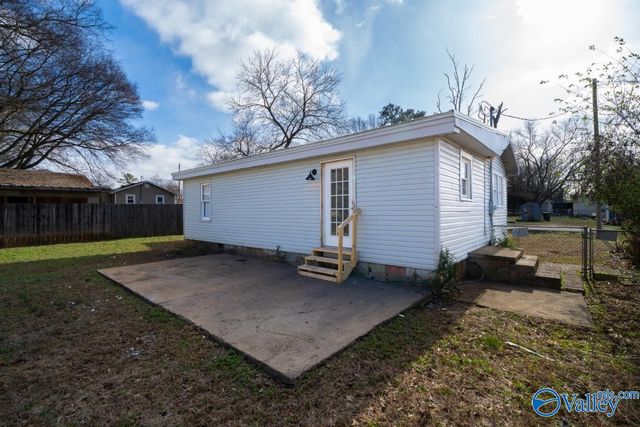 202 Oak Street, Athens, AL 35611