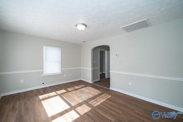 202 Oak Street, Athens, AL 35611