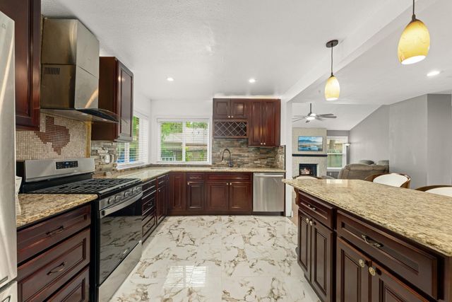 9830 Haverhill Drive, Humble, TX 77338